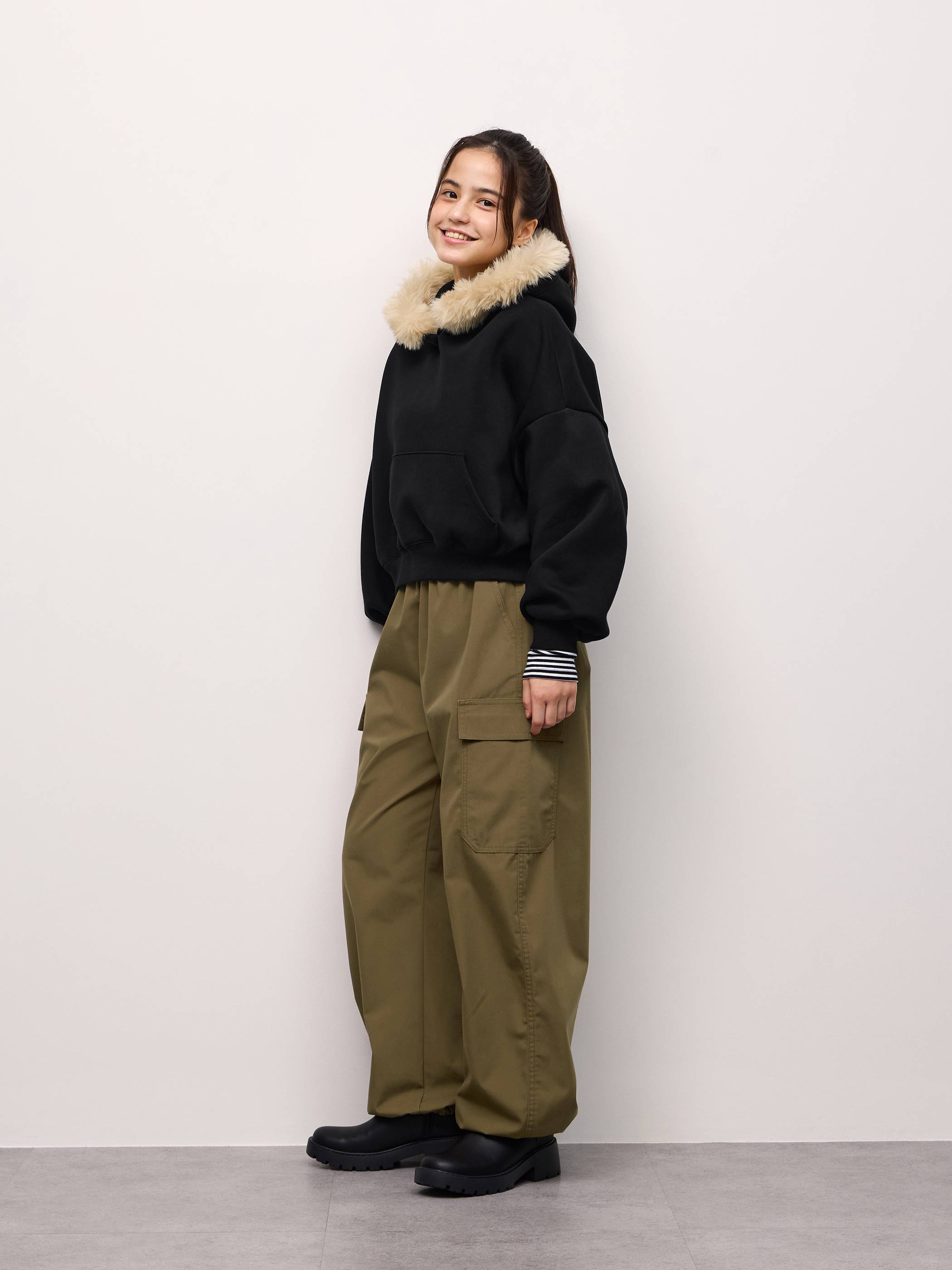 カーゴバレルパンツ