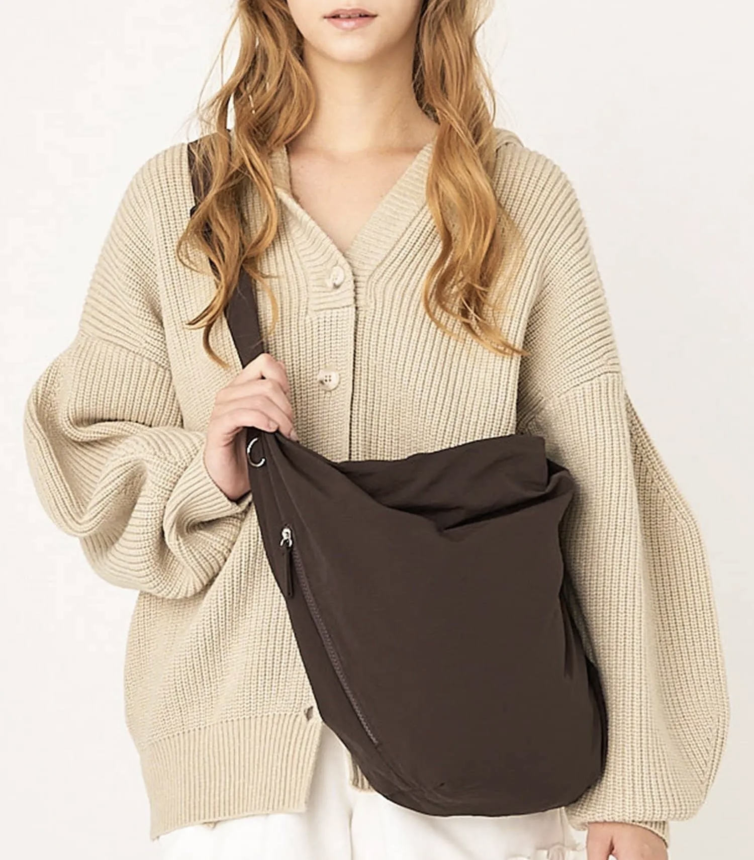 はっ水ショルダーバッグ ¥1,320(税込)