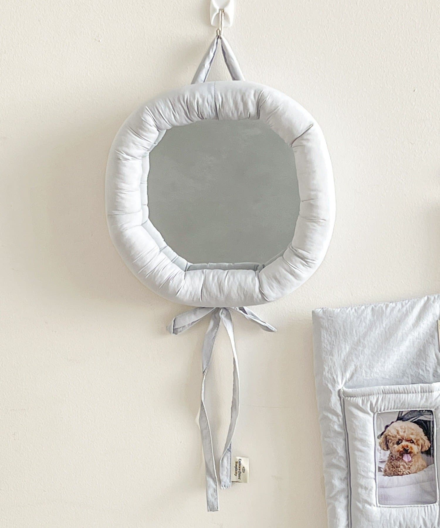 モコモコウォールミラー ￥660(税込)