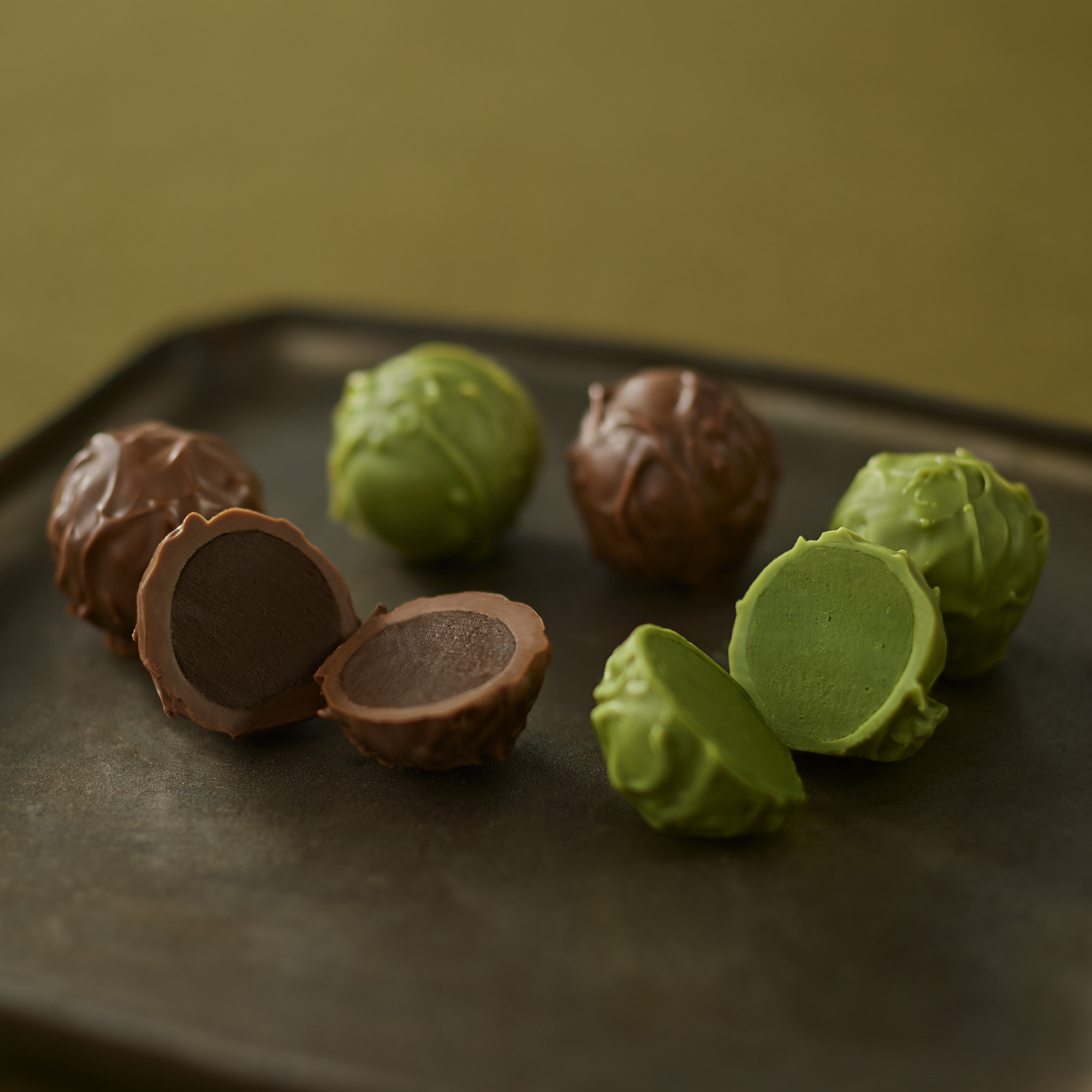 ボンボンショコラ　宇治抹茶＆ほうじ茶