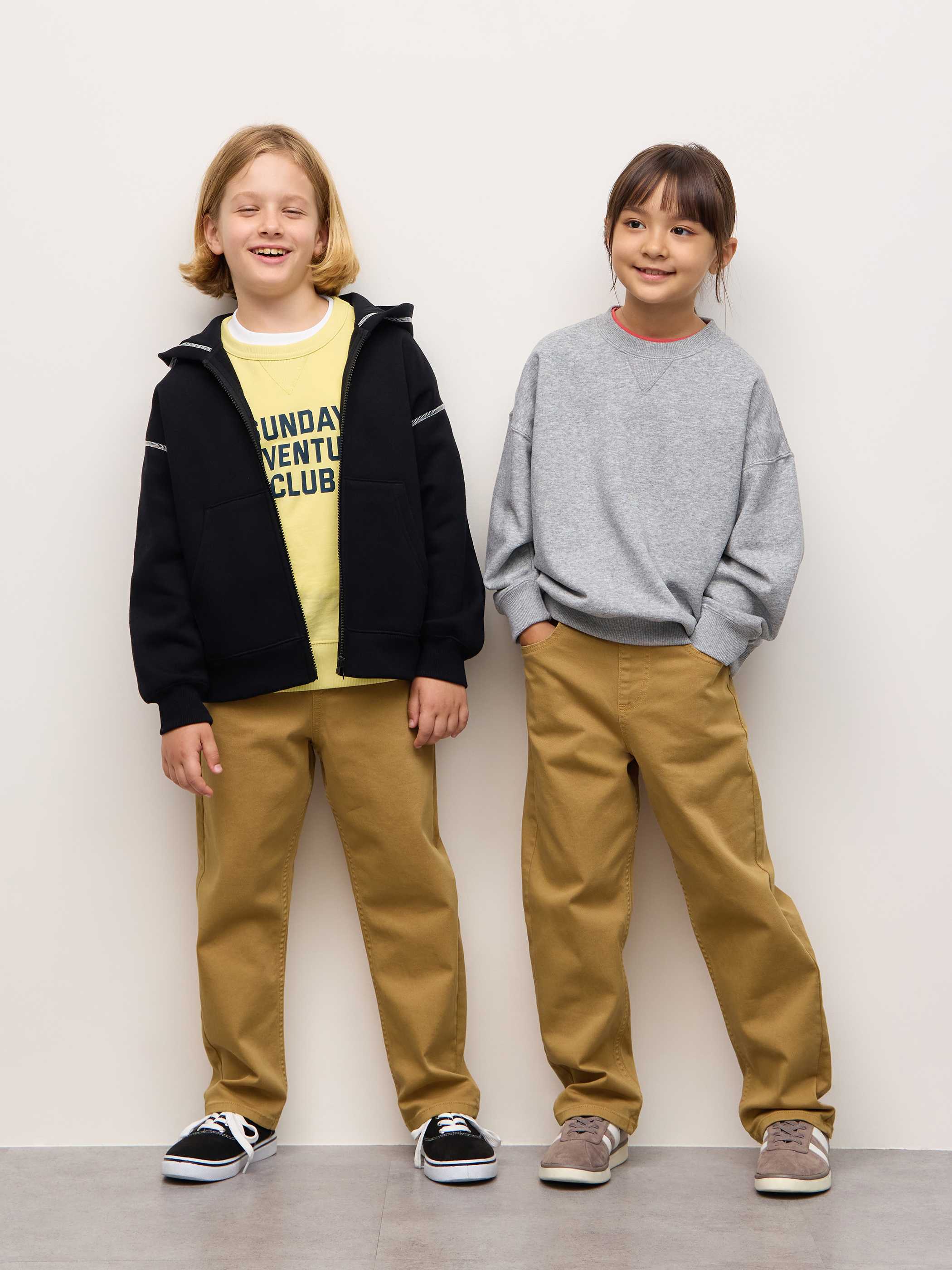 ストレッチストレートパンツ