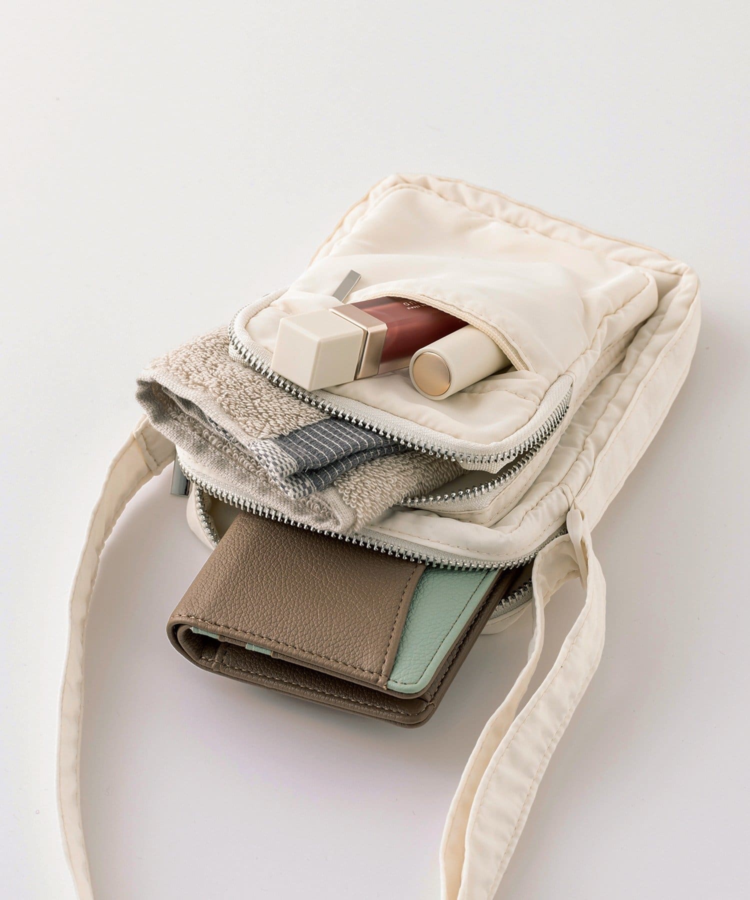 はつ水ミニショルダー ￥880(税込)