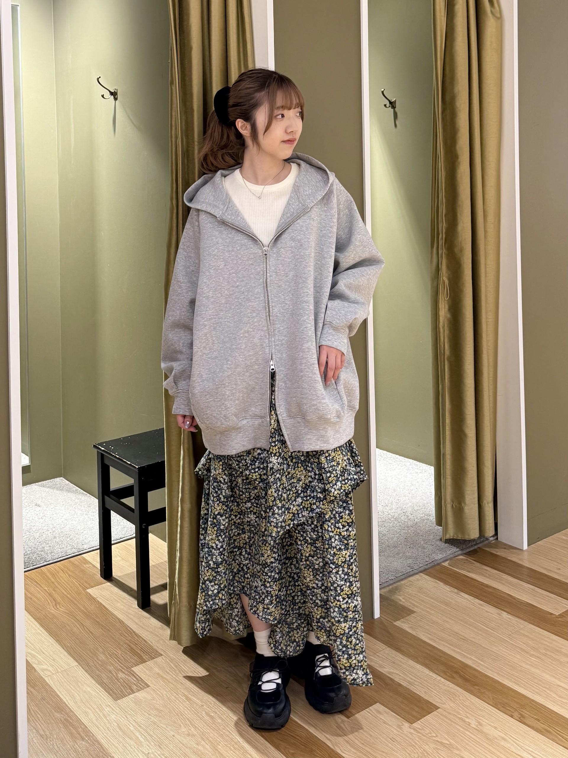 #Bigサイズパーカー